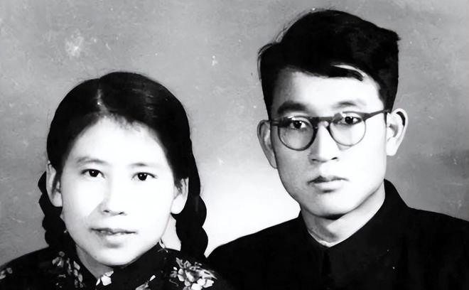 是挚友女婿是著名社会评论家司马南AG旗舰厅网站他曾任作协副主席跟(图14)
