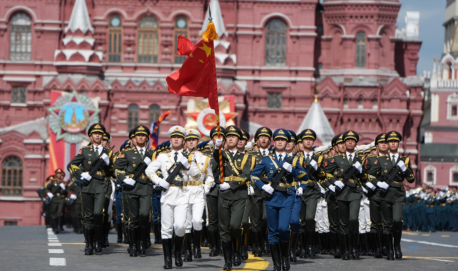 正义必胜 和平必胜 人民AG旗舰厅网站解辛平：(图10)